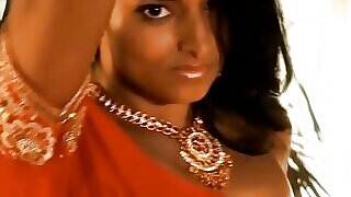 Indian aunty's seductive show in unique video series.